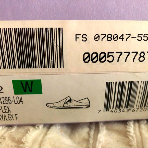 Easy Spirt slip on brand new, never worn - Picture 3 of 3